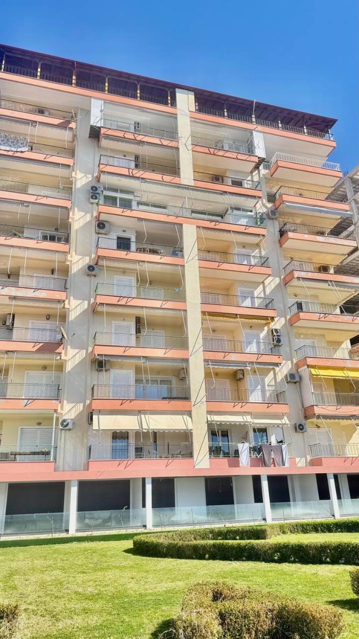 Sail Sea View Apartments Sarandë Exterior foto